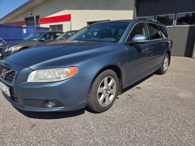 Volvo V70 2013