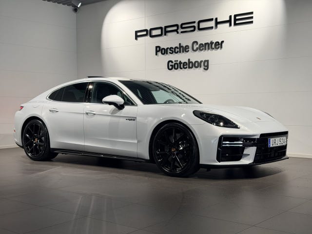 Porsche Panamera 4S 2026