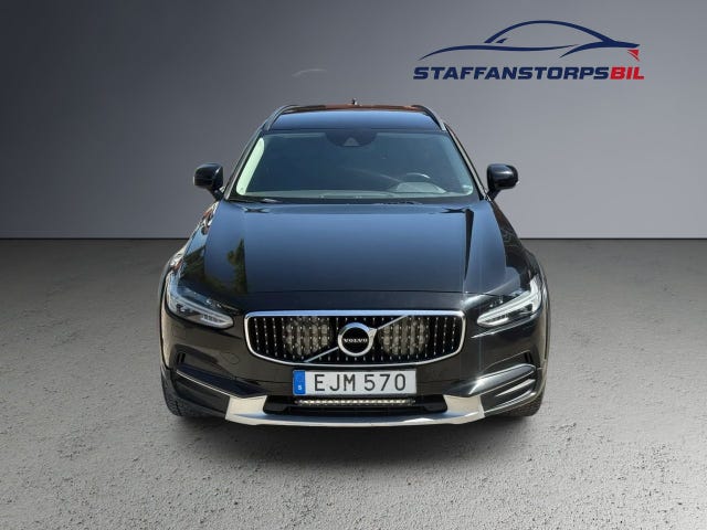 Volvo V90 Cross Country 2017 – bild 2