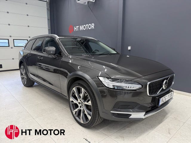 Volvo V90 Cross Country 2021