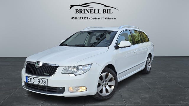 Skoda Superb 2011