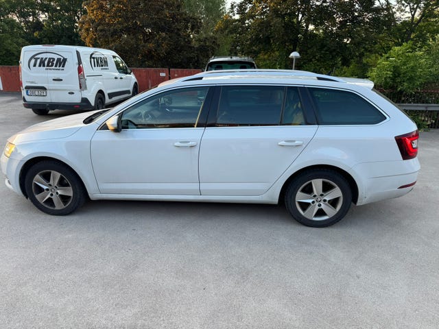 Skoda Octavia 2018 – bild 2