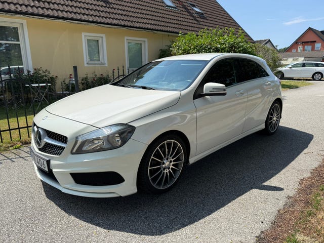 Mercedes-Benz A180 2015