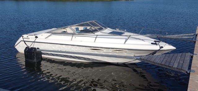Ses Ray 230 Daycruiser. Mercruiser 383 Mag stroker