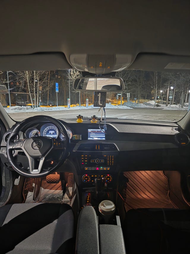 Mercedes-Benz C220 2013 – bild 2