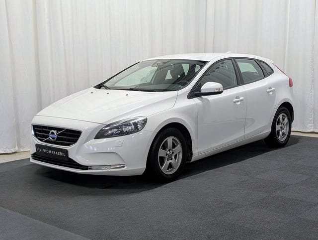 Volvo V40 2014