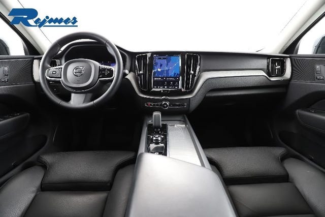 Volvo XC60 2024 – bild 2
