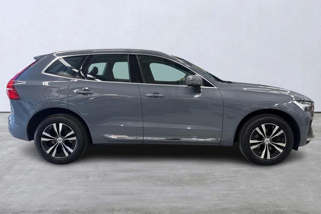 Volvo XC60 2023 – bild 3