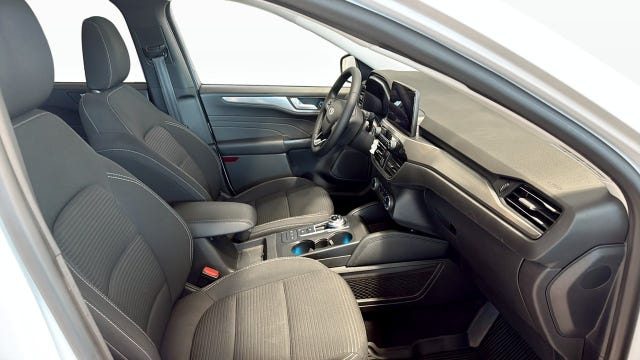 Ford Kuga 2022 – bild 3