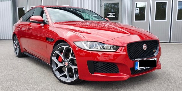 Jaguar XE 2016