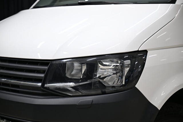 Volkswagen Transporter 2018 – bild 3