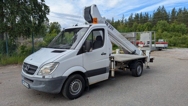 Mercedes-Benz Sprinter 208 2011