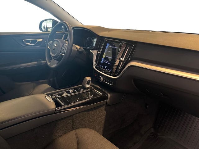 Volvo V60 2022 – bild 4