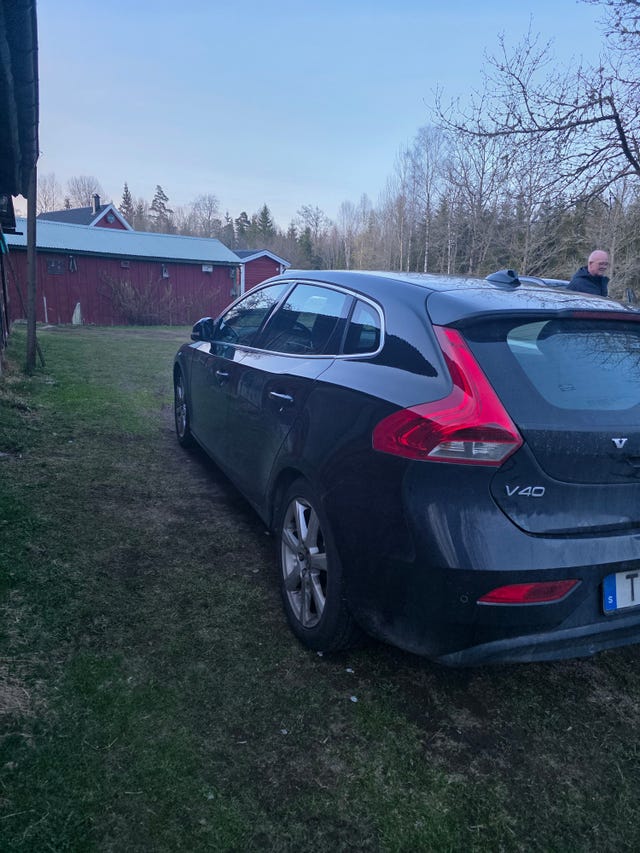 Volvo V40 2015 – bild 4