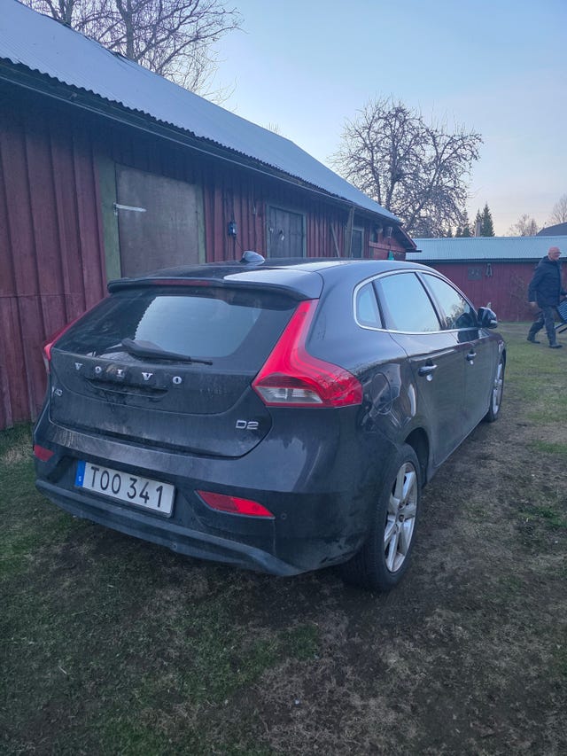 Volvo V40 2015 – bild 3