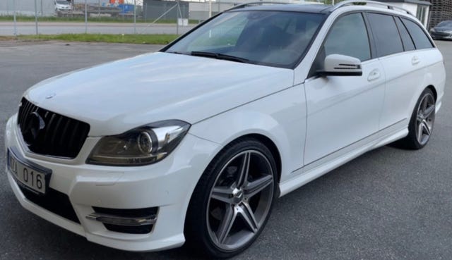 Mercedes-Benz C220 2013