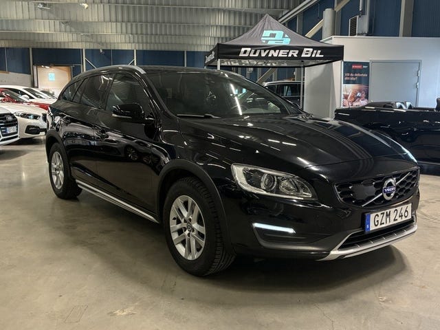 Volvo V60 Cross Country 2016