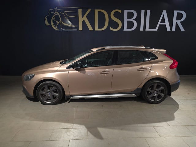Volvo V40 Cross Country 2013