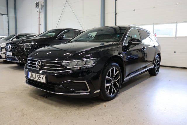 Volkswagen Passat 2023
