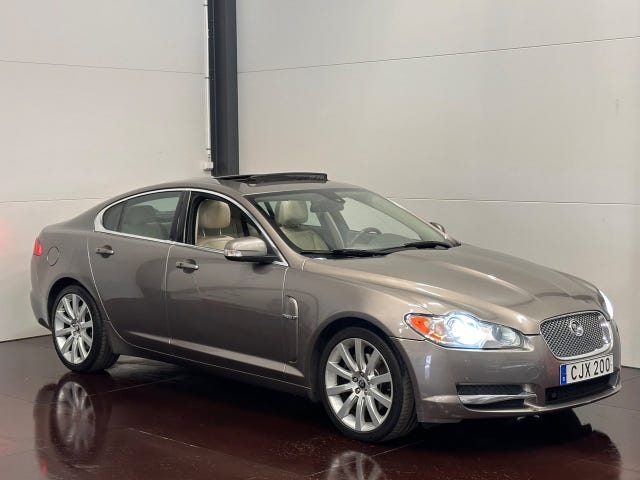 Jaguar XF 2009