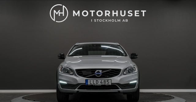 Volvo V60 Cross Country 2018 – bild 2