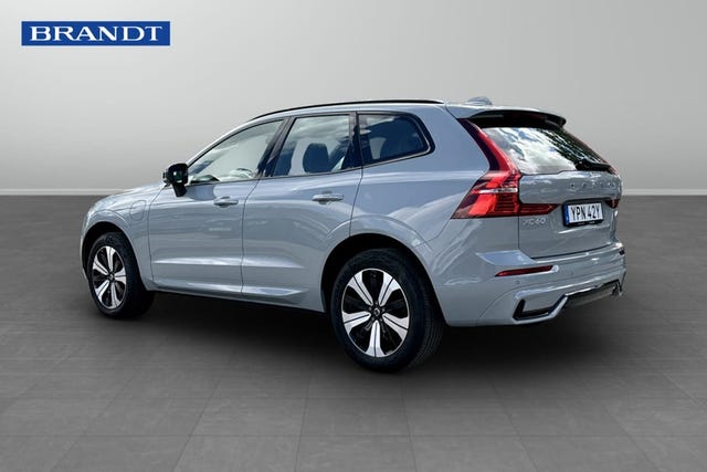 Volvo XC60 2025 – bild 2