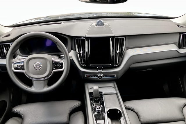Volvo XC60 2025 – bild 4