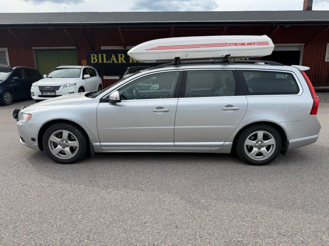 Volvo V70 2010