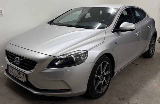 Volvo V40 2016