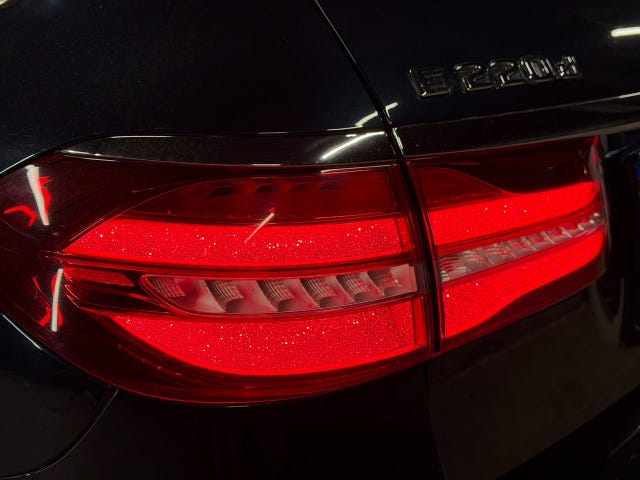 Mercedes-Benz E 220 2017 – bild 4