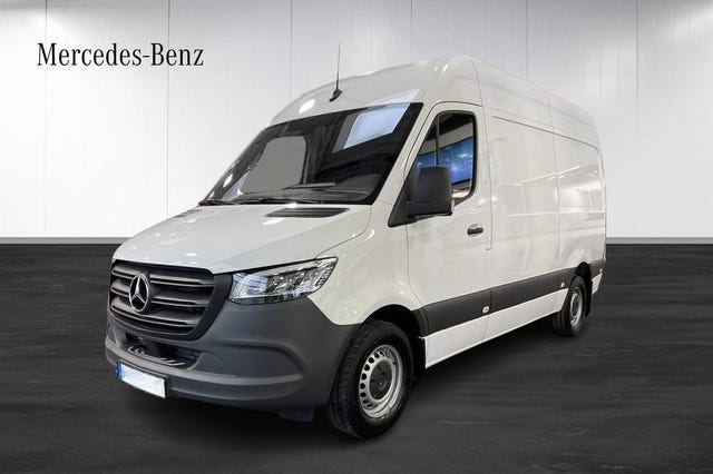 Mercedes-Benz Sprinter 208 2025
