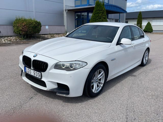 BMW 523i 2011