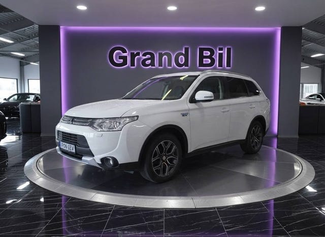 Mitsubishi Outlander 2016