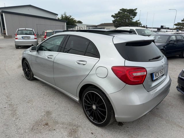 Mercedes-Benz A180 2013