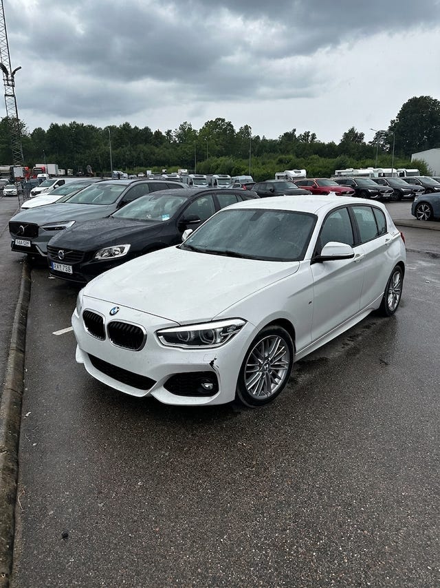 BMW 120i 2019