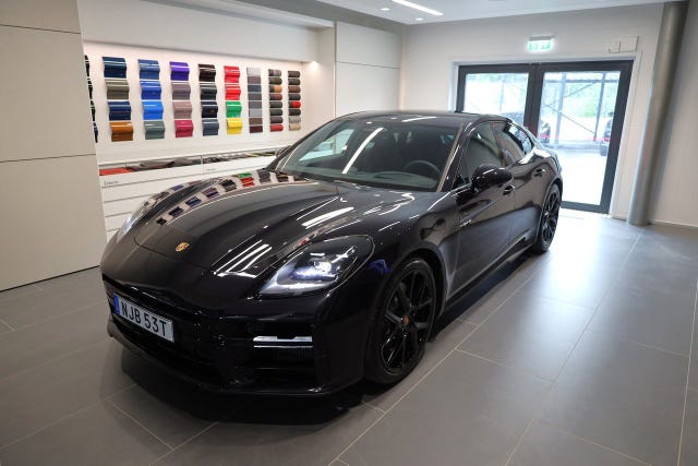 Porsche Panamera 4 2026
