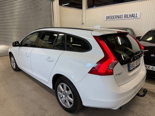 Volvo V60 2014 – bild 2