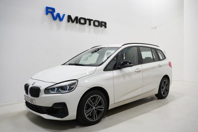 BMW 218d 2022