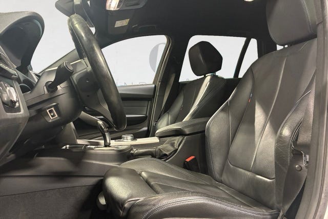 BMW 320 2019 – bild 3