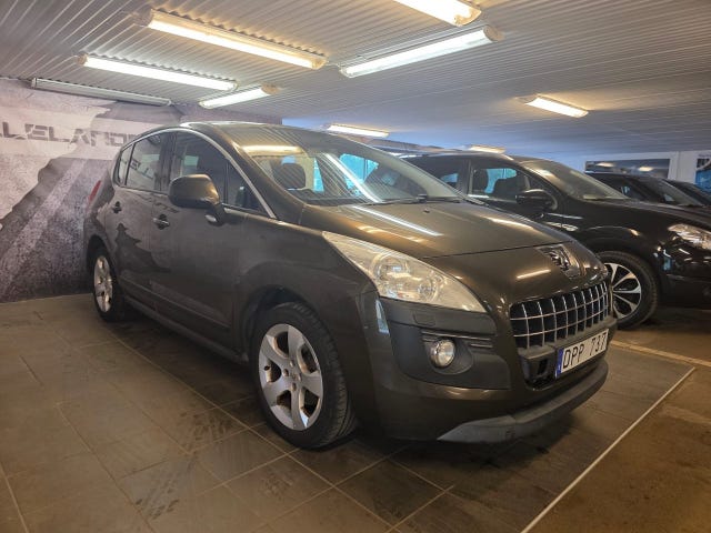 Peugeot 3008 2011