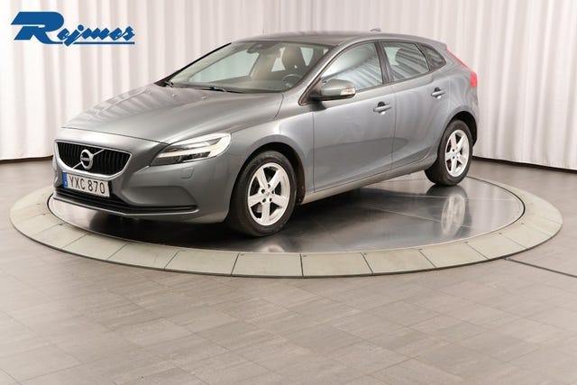 Volvo V40 2018