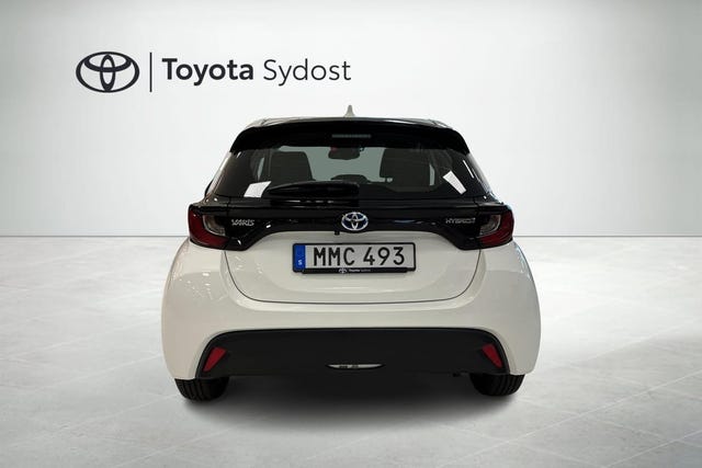 Toyota Yaris 2024 – bild 4