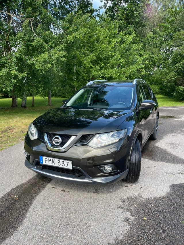 Nissan X-Trail 2015