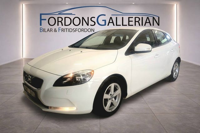 Volvo V40 2014