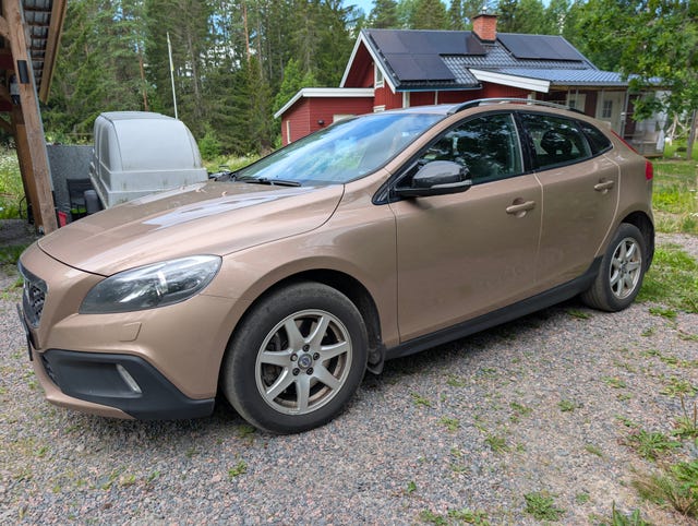 Volvo V40 Cross Country 2014