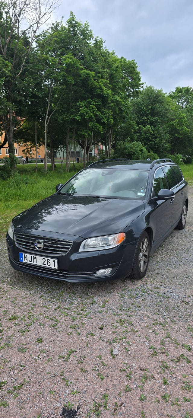 Volvo V70 2014