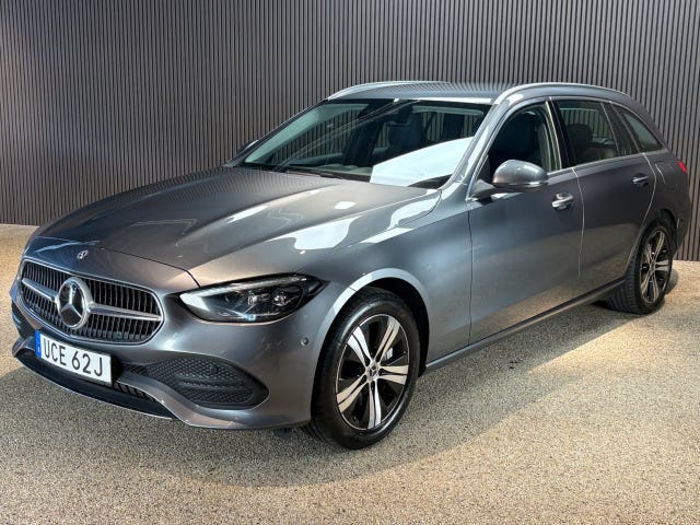 Mercedes-Benz C300 e 2023