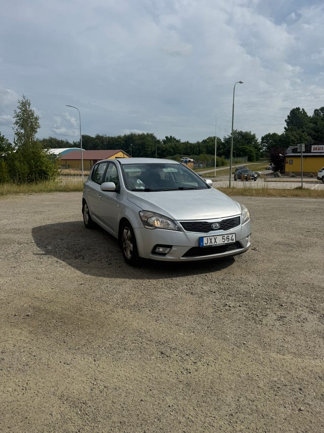 Kia Ceed 2010