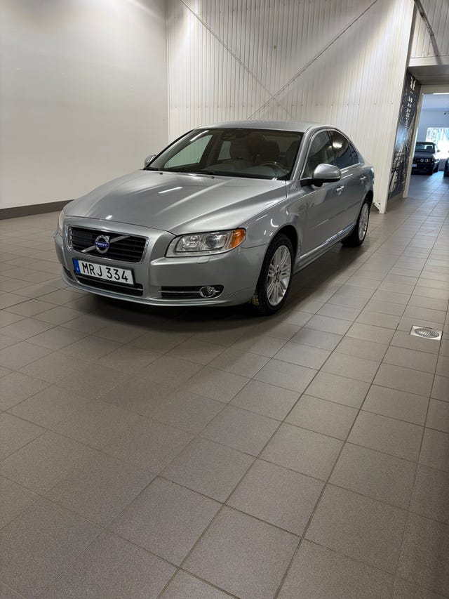 Volvo S80 2012