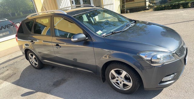 Kia Ceed 2011